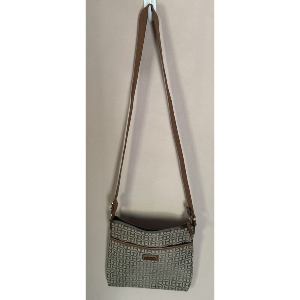 Tommy Hilfiger Medium Crossbody Purse Tan And Brown With Gold Hardware